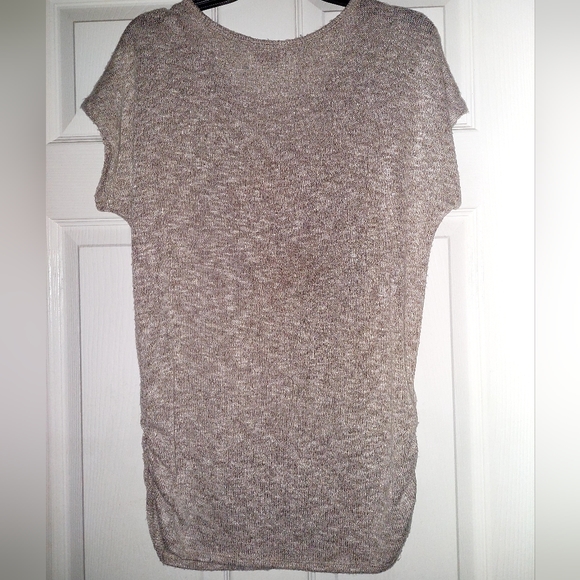 SJS Tan sweater with Paris logo short sleeve scrunch sides size large - Picture 2 of 4